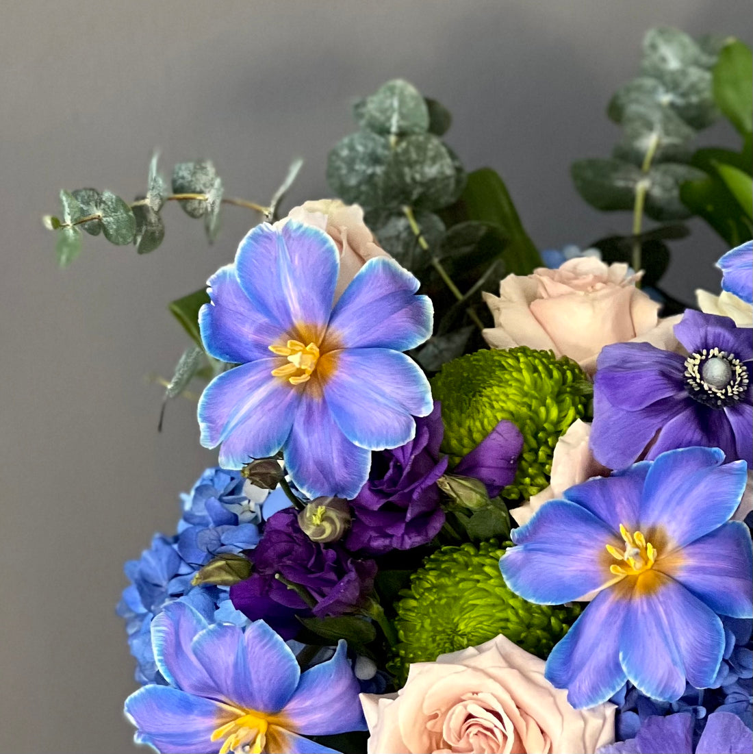 Lapis lazuli: Fresh Flower Box