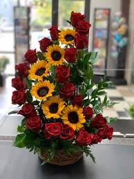 Sunny - Sunflowers and Roses Arrangement