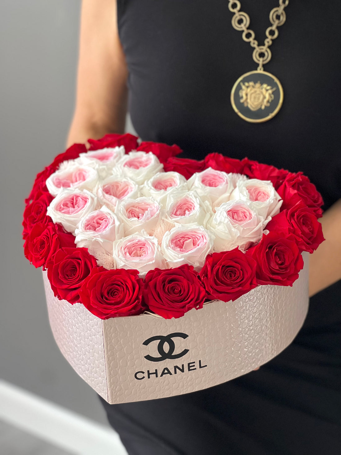 Chanel Love Heart Box: Preserved Roses