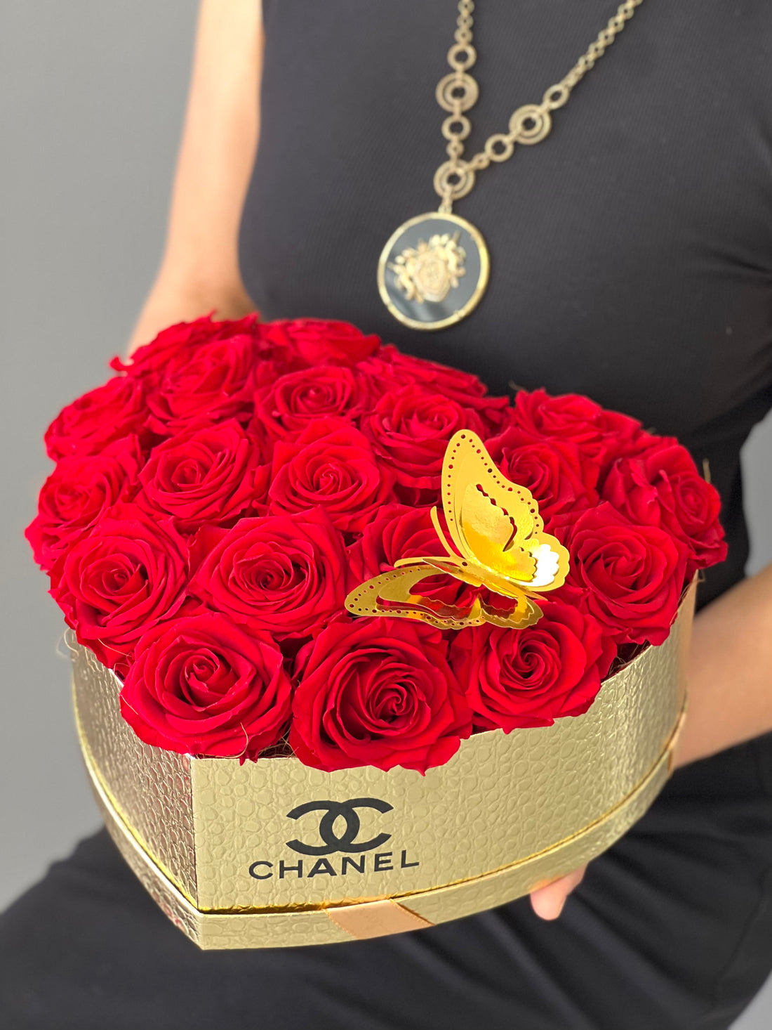 Chanel Gold Heart Rose Box: Preserved Roses